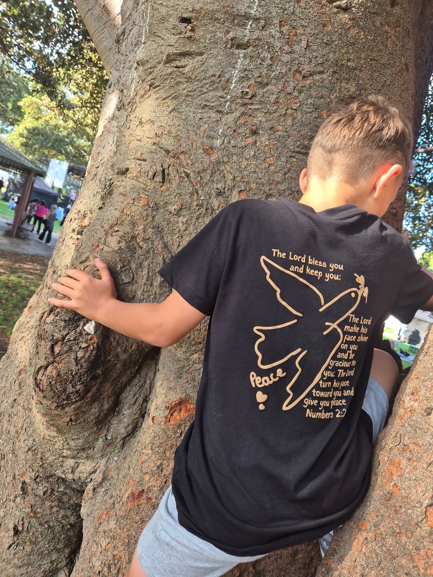 Dove of Peace – Youth Blessings Tee sz 8-16
